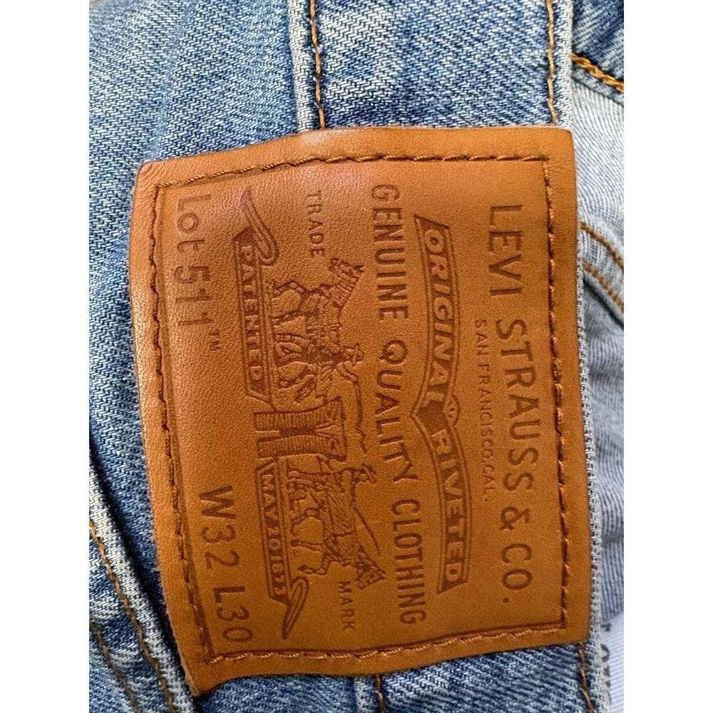 Levi 511 Jeans Men's Size 33x30 Medium Wash Blue Denim
